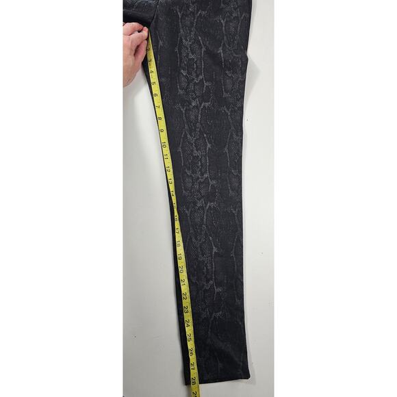 Calvin klein snakeskin size 2 black grey pull on pants career casual ankle - Picture 8 of 8